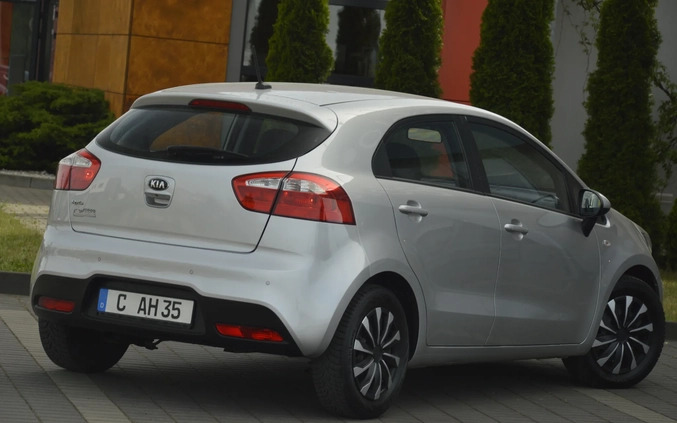 Kia Rio cena 27800 przebieg: 159000, rok produkcji 2013 z Krynica-Zdrój małe 407